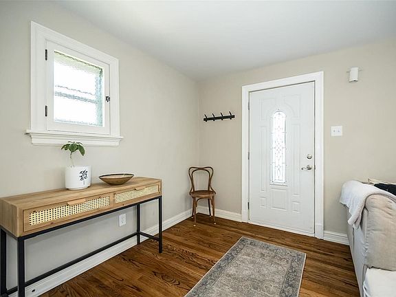 5th image of 4454 Bingham Ave