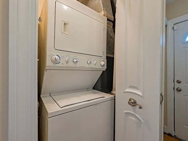 45 R St NW #2 — Photo 10