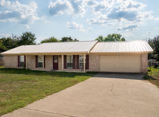 311 Ferguson Rd, Palestine, TX 75803