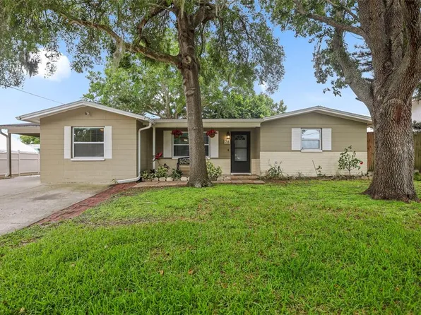 78 Maple Ave, Palm Harbor, FL 34684