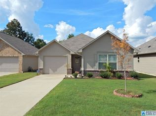 1637 Cove Dr, Mount Olive, AL 35117