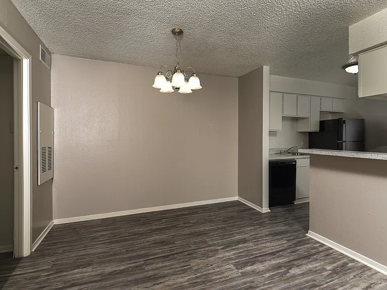 One Bedroom Dining Area with Vinyl Plank Flooring