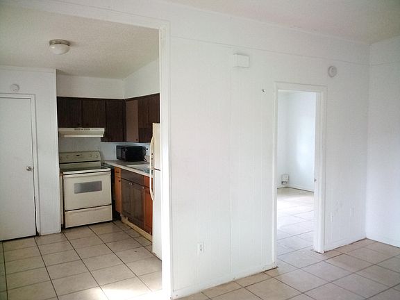 2nd image of 1305 E 137th Ave APT D