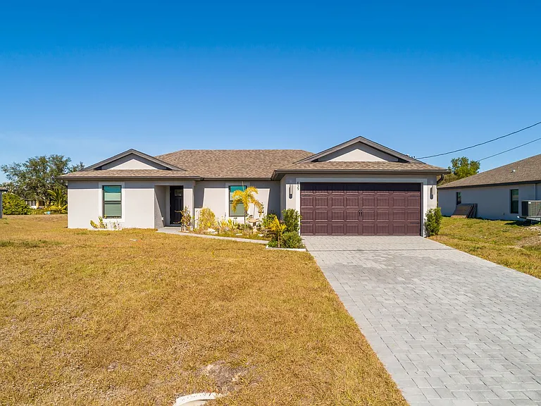 839 Yellowbird Dr — Photo 1