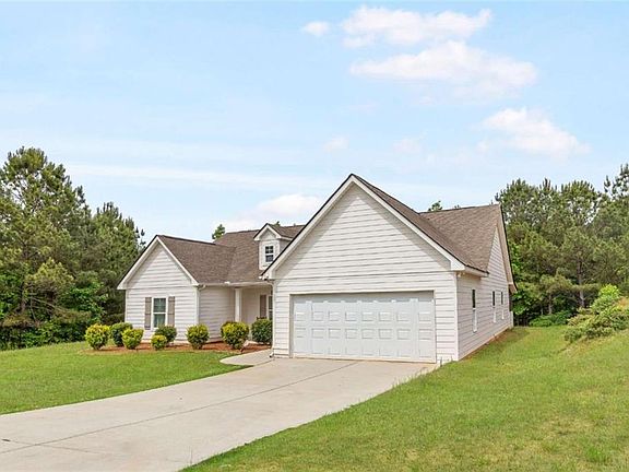 2nd image of 370 Springwater Way