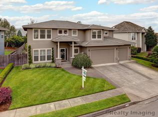 2703 SW Phyllis Dr, Gresham, OR 97080