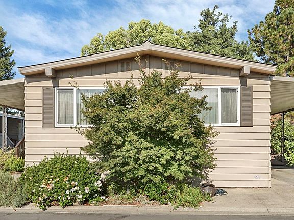 5th image of 17 Rio Vista Dr