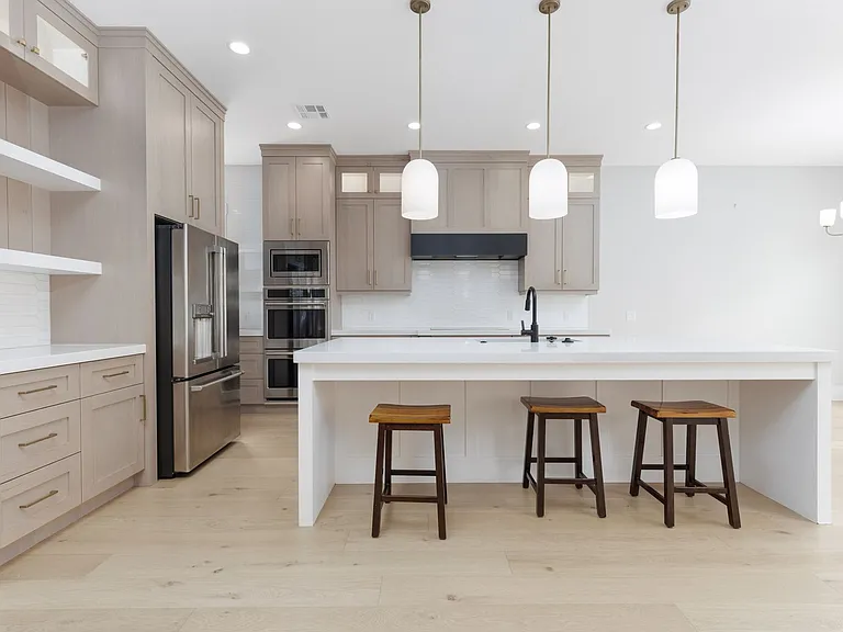 334 S Water Course Dr — Photo 10