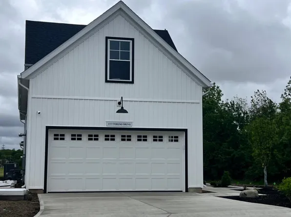 2372 Torino Dr, Pt Clinton, OH 43452