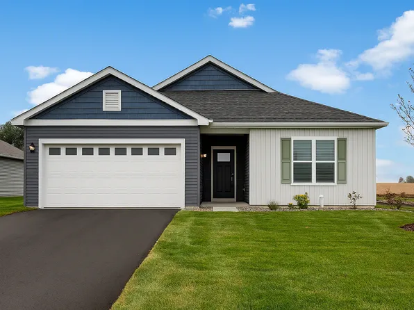 901 Spruce Cir N, Cambridge, MN 55008