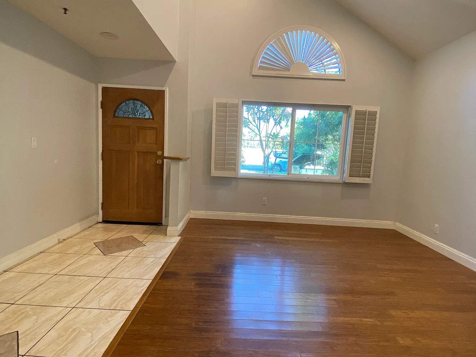 4 bed, 2000 sqft, $3,600 — Photo 3