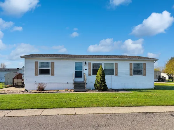 417 Birds Nest Ln, Mason, MI 48854