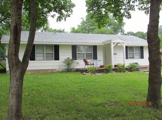 9 E Norma Ave, Sulphur, OK 73086