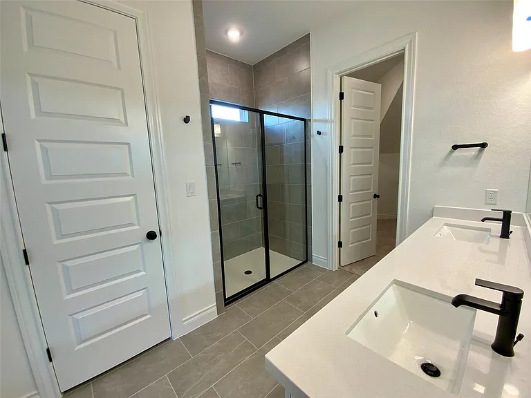 358 Darley Oak Dr — Photo 22