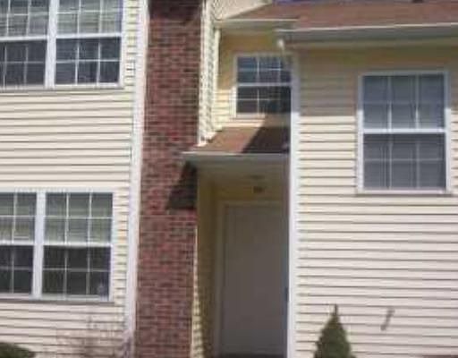 1st image of 55 Woodlake Dr