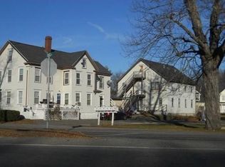 2 Forest Rd APT 2, Salisbury, MA 01952