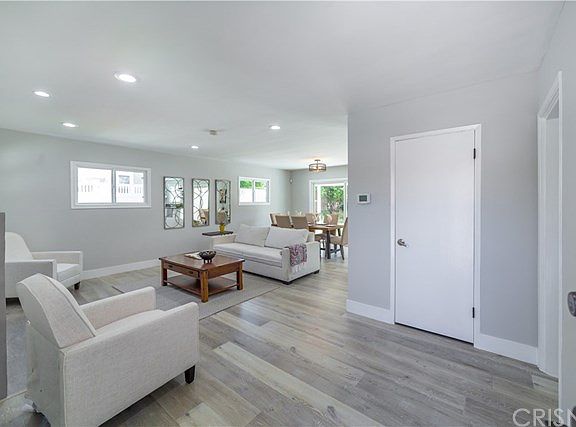 4th image of 8300 Hillary Dr