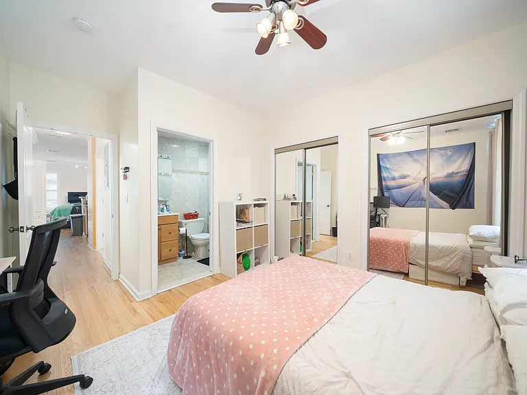 106 Washington St #1 — Photo 11