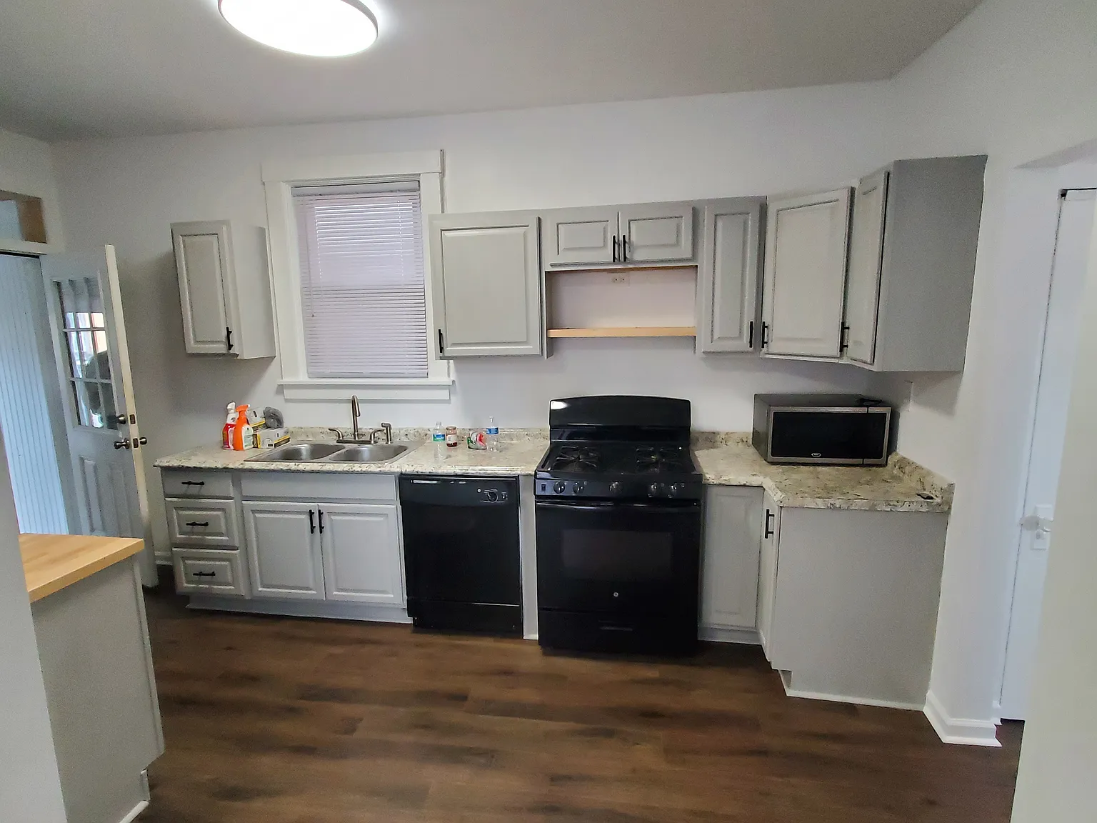 3 bed, 1428 sqft, $1,250 — Photo 3