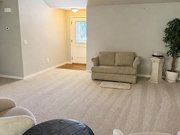 2nd image of 3272 Nellie Ettinger Ln