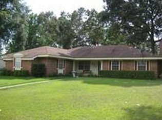 211 Remington Trl, Longview, TX 75604