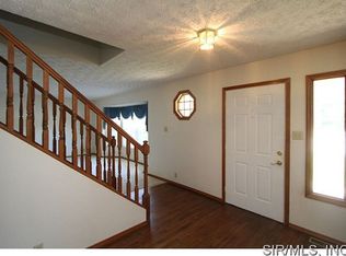 43 Cobblestone Ln, Glen Carbon, IL