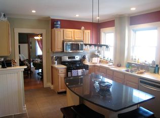 77 Boston Ave FLOOR 2, Medford, MA 02155