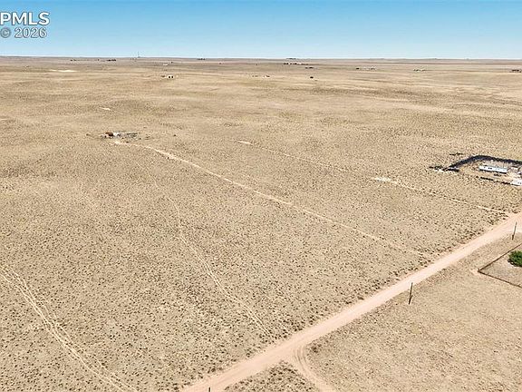 3rd image of 30790 Darroll Rd
