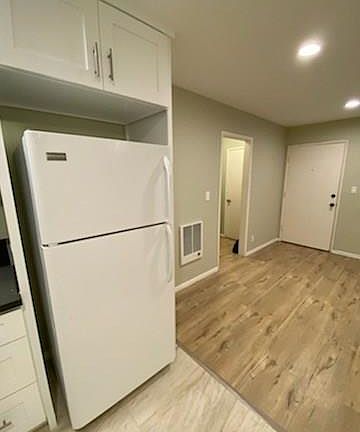 4th image of 3224 Chapman St