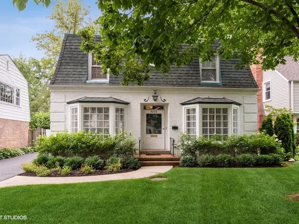 9026 Kedvale Ave, Skokie, IL 60076