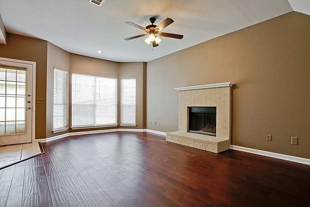 1st image of 2023 Greenview Dr #B