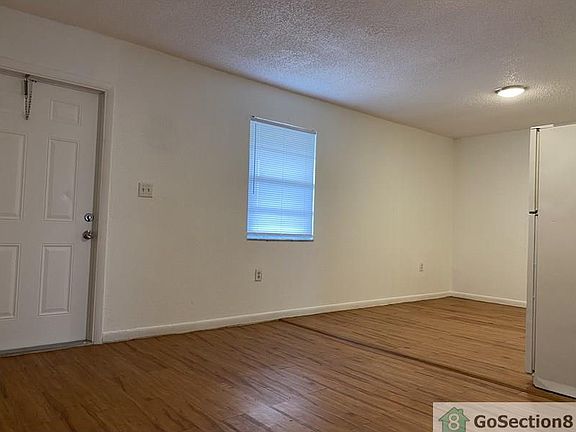 2nd image of 1300 NW 2nd Ave APT 9