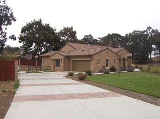 695 Monadella St, Arroyo Grande, CA 93420