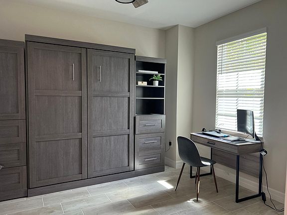 4th image of 14955 Blue Bay Cir