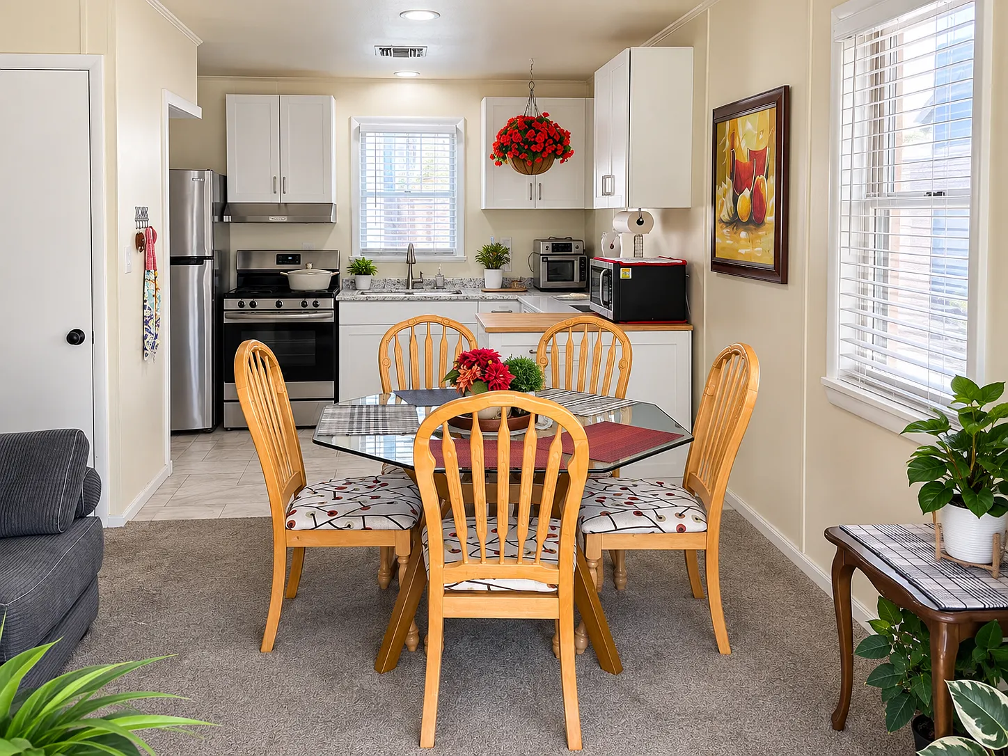 Lancaster Avenue - Residential - 9 - 14E 201 — Photo 1
