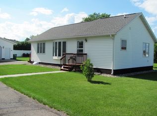 1029 8th St SW, Wadena, MN 56482