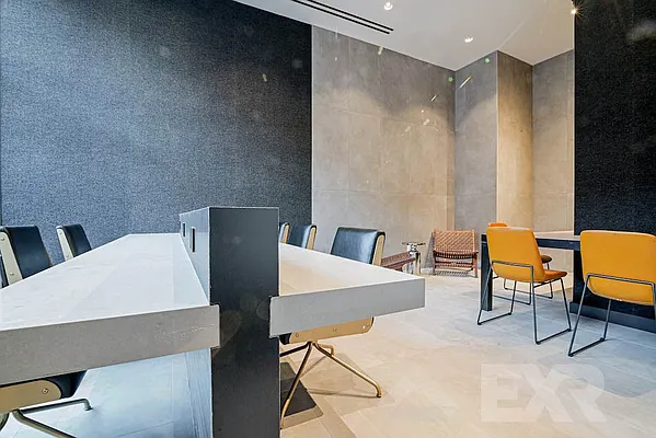 Rented by EXR | media 22