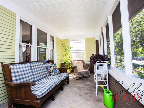 4th image of 1011 Prince St SE