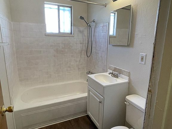 4th image of 124 Parsifal St NE APT D