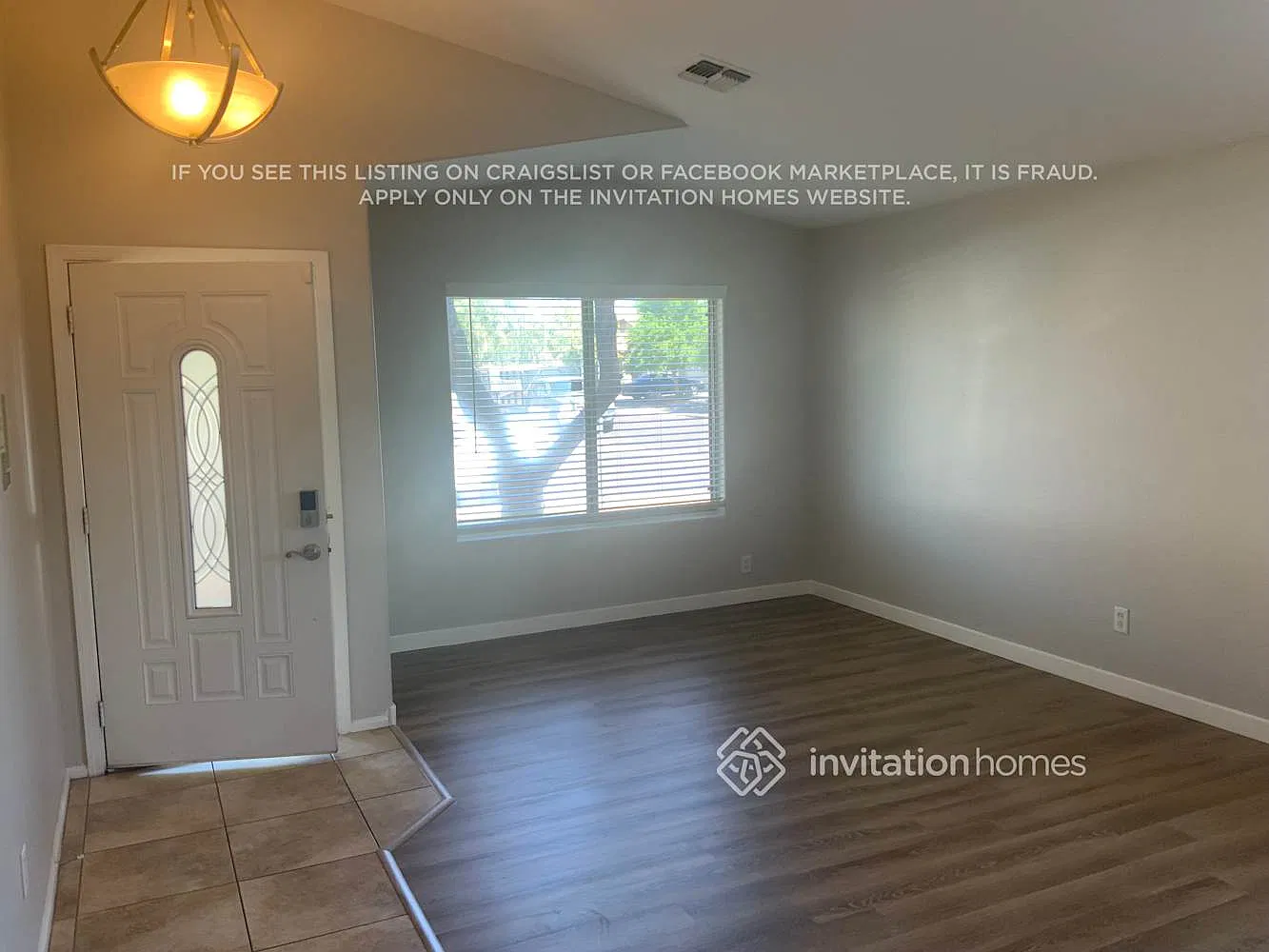 5653 W Desert Jewel Dr Glendale, AZ 85302 — Photo 2