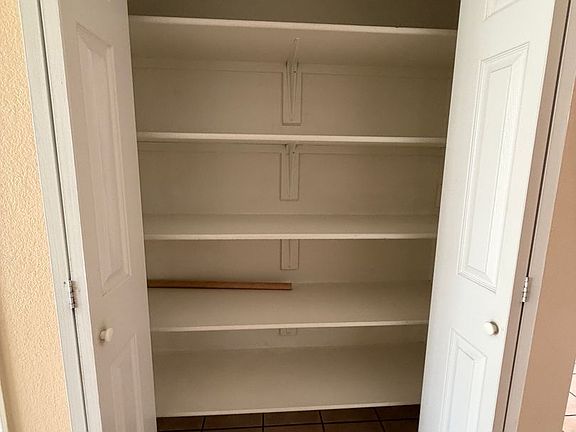 5th image of 1205 E Greenlee Rd #Greenlee1205-05