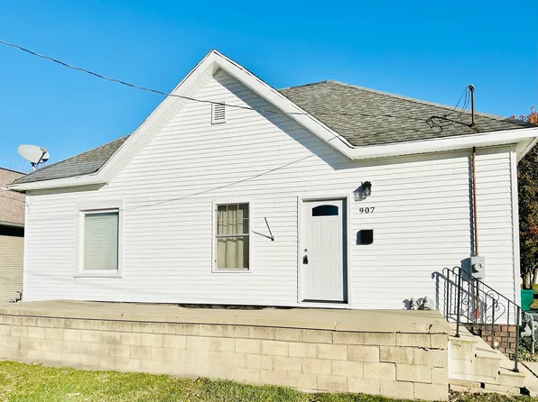 907 S Bloomington St, Streator, IL 61364