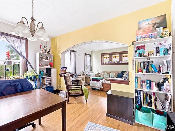 4th image of 6652 Marmaduke Ave