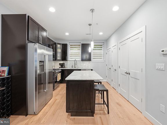 5th image of 751 P St NW APT 5