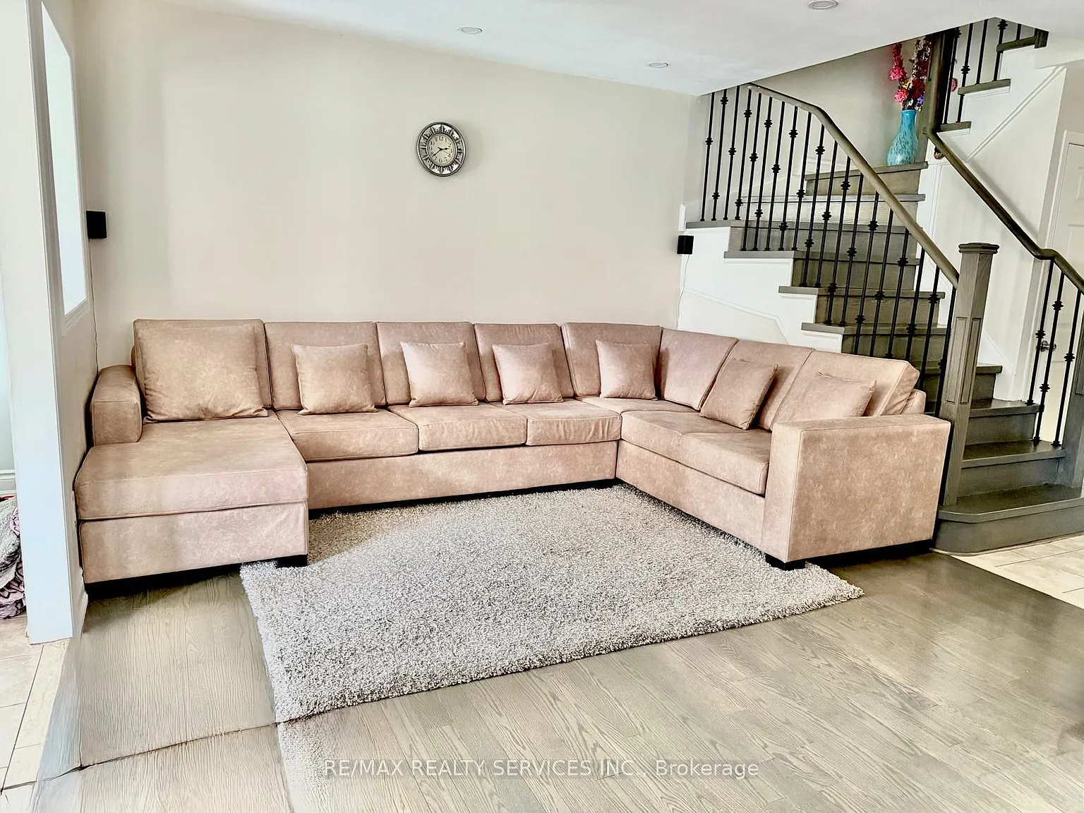 3 bed, $2,900 — Photo 4