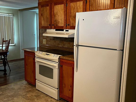 3rd image of 3125 Opal Dr
