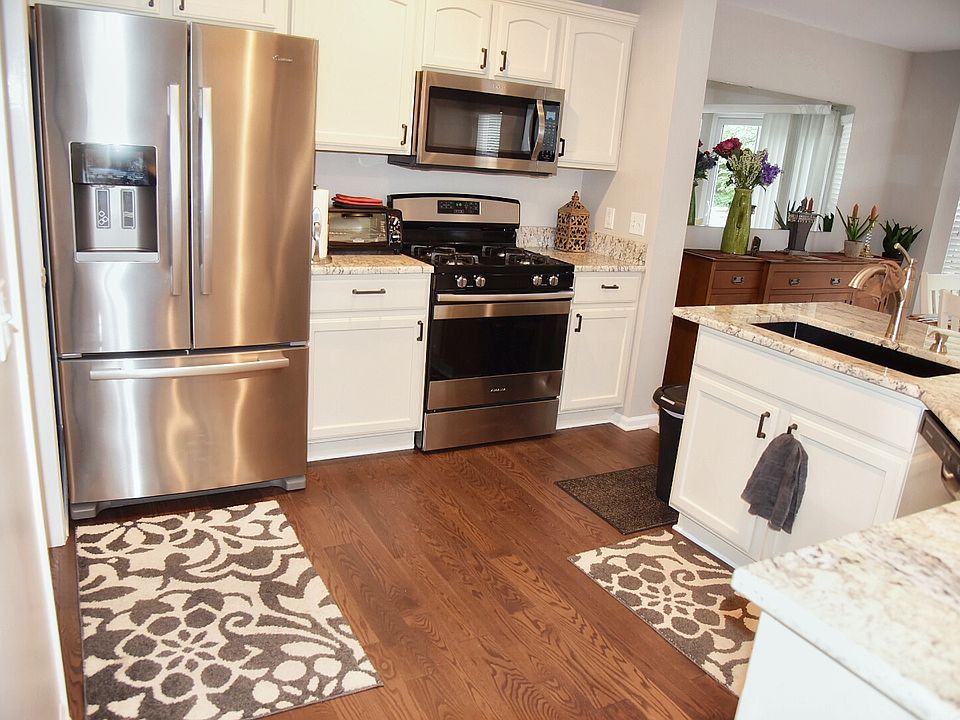 1st image of 8175 Springdale Dr #1