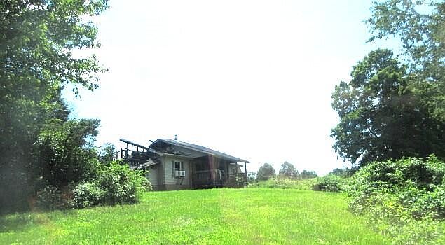 2nd image of 210 Wilson Run Rd
