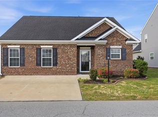 308 Egret Ct, Elizabeth City, NC 27909