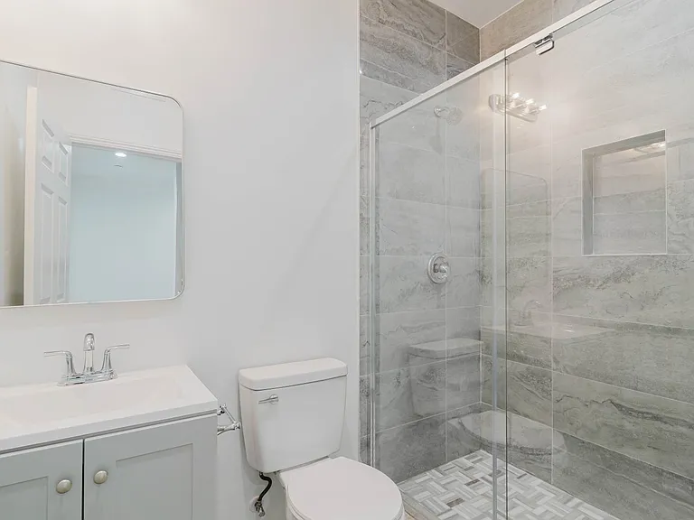 10938 Olinda St — Photo 11